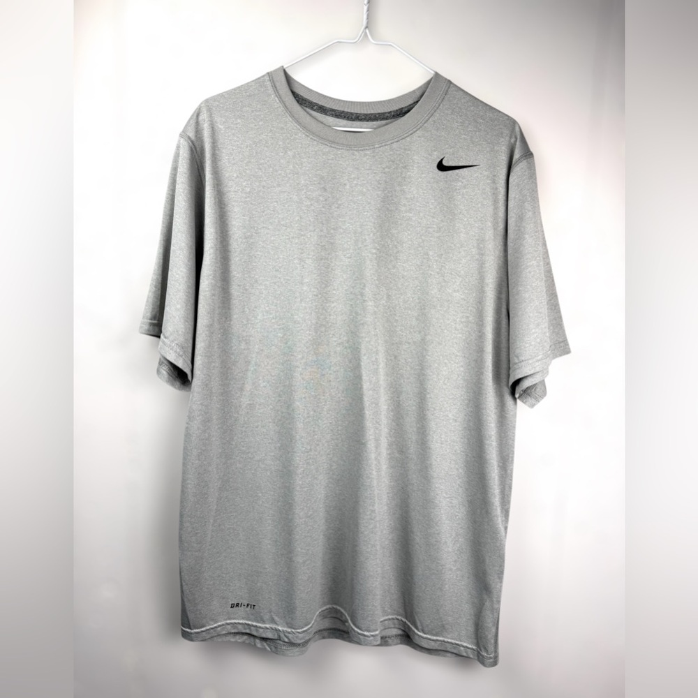 Nike Men’s Dri-Fit Legend Crew Neck Short Sleeve Training T-Shirt Heather Gray L